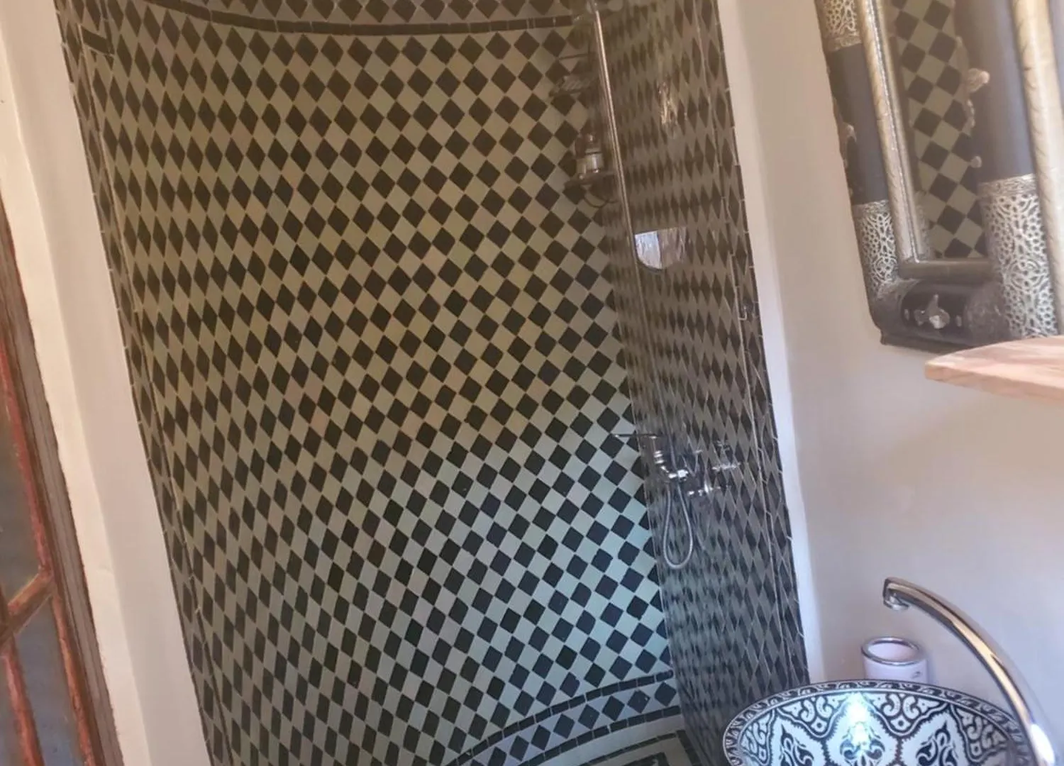 Riad Le Moucharabieh فاس